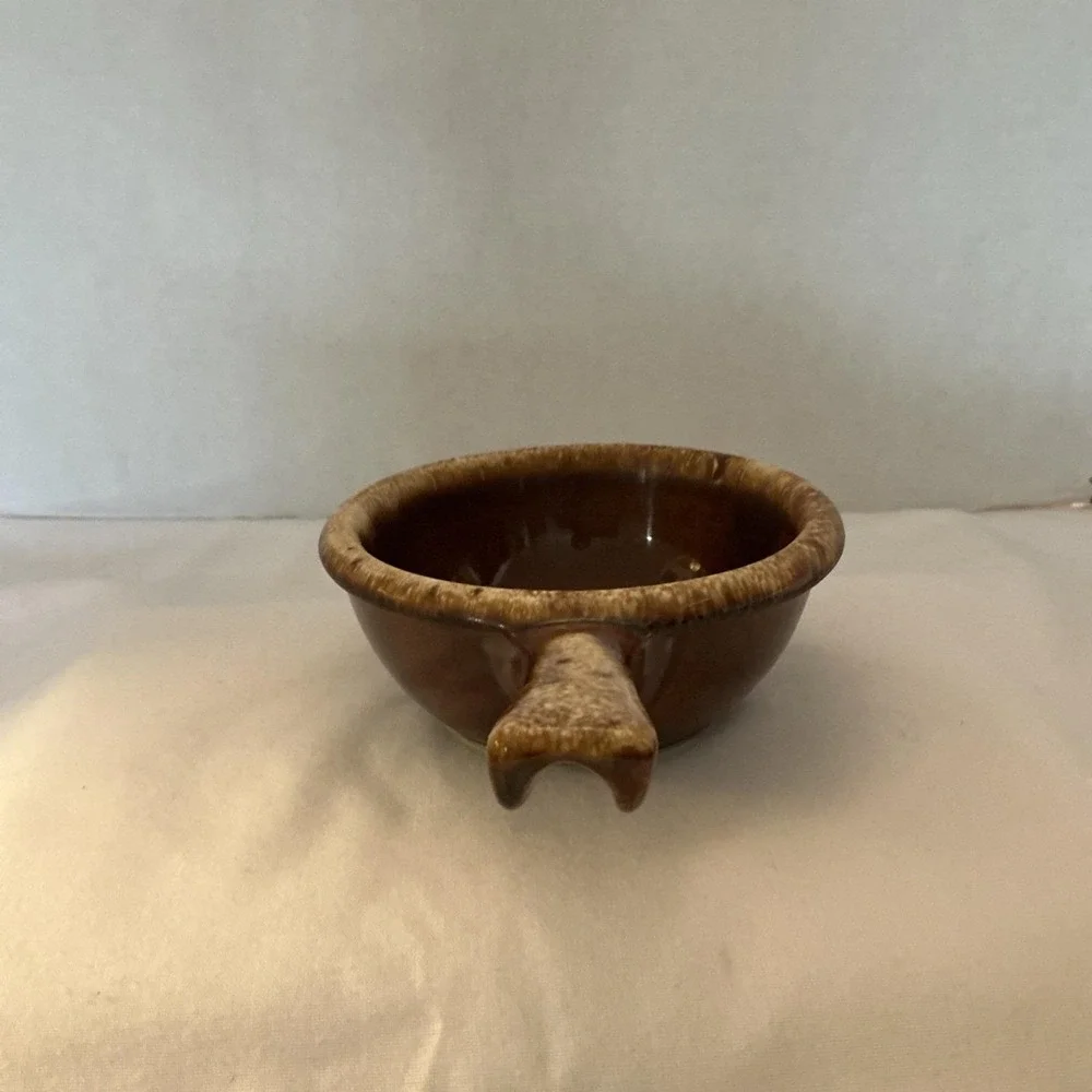 Vtg HULL USA Pottery Brown Drip Glaze Handled CHILI SOUP BOWL   Oven Proof